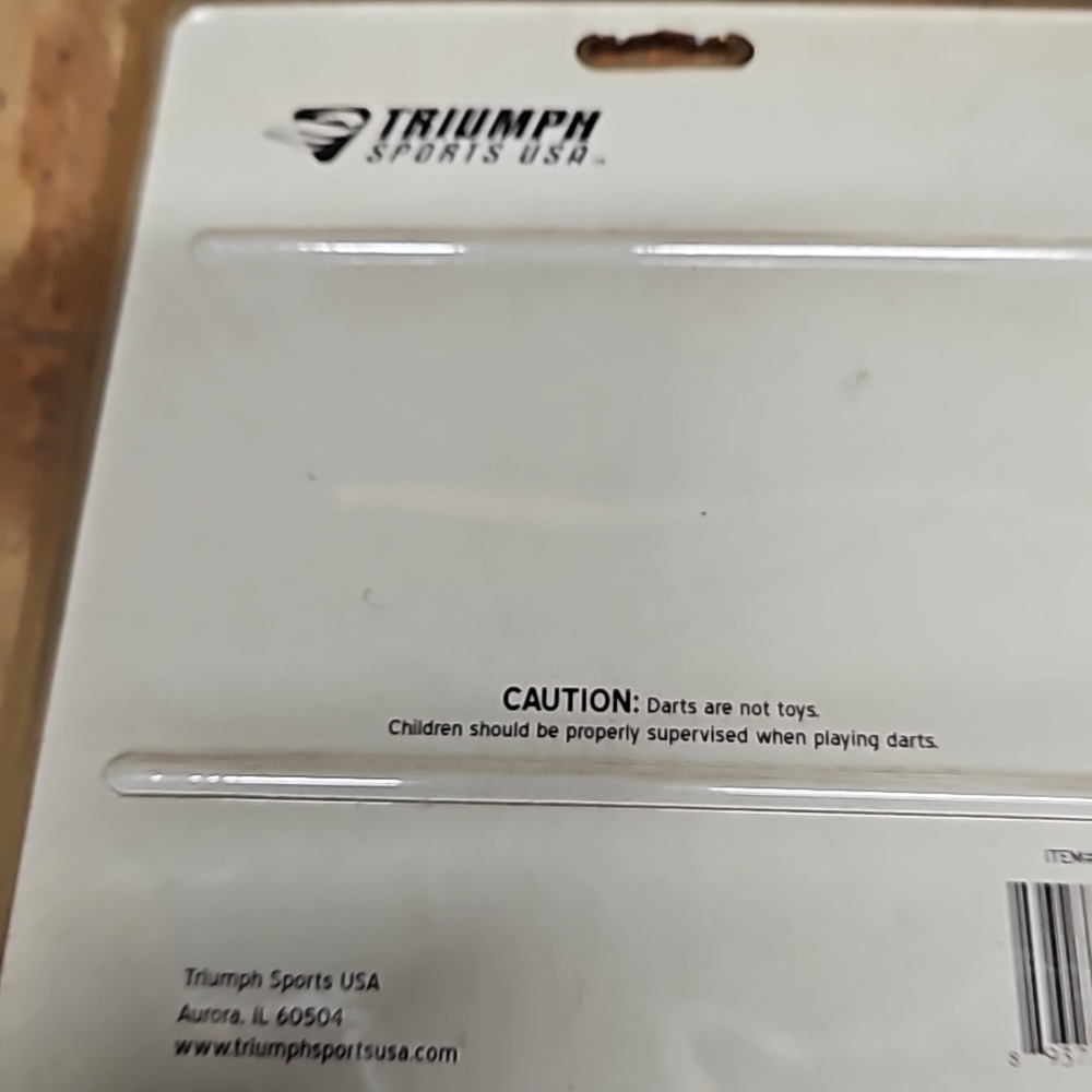 TRIUMPH Dart Case and dart repair Kit - Picture 3 of 7